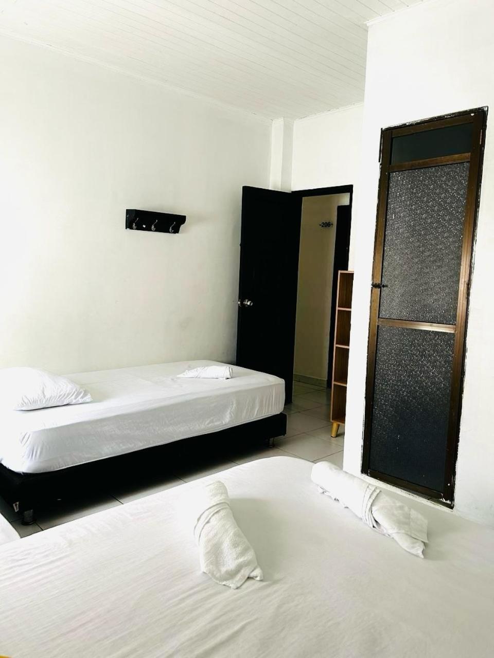 Riviera Central Hotel - Monteria Exterior photo